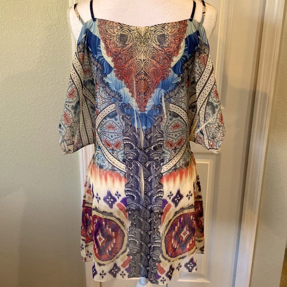 Swimsuit coverup M